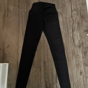 Alo leggings full length